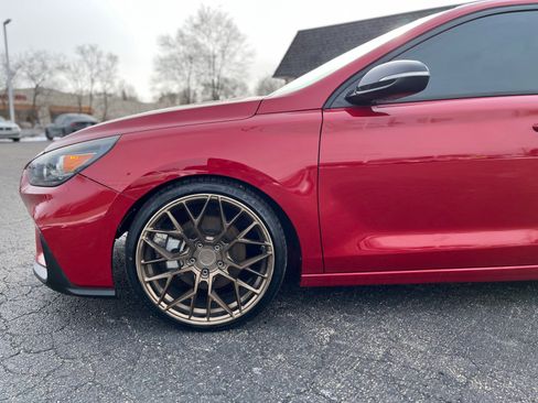 Used 2019 Hyundai Elantra GT N Line image 12