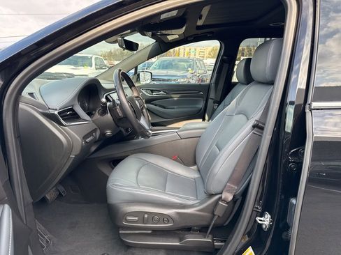 Used 2022 Buick Enclave Premium w/ Experience Buick Package image 14