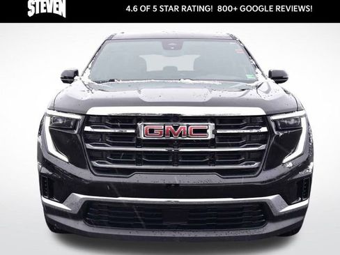 Used 2025 GMC Acadia Elevation image 9