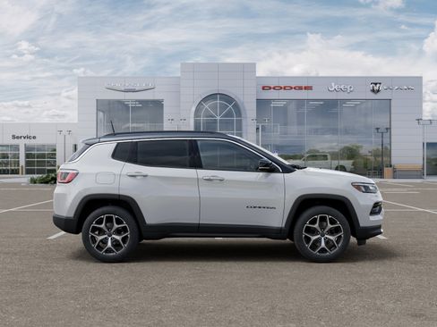 New 2026 Jeep Compass Limited AWD/4WD image 47