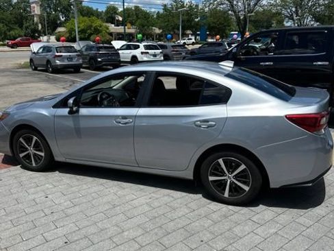 Used 2022 Subaru Impreza 2.0i Premium AWD/4WD image 15
