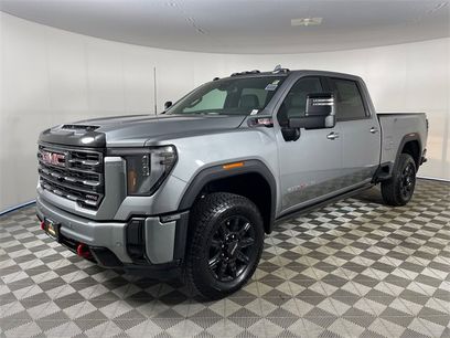 New 2025 GMC Sierra 3500 AT4