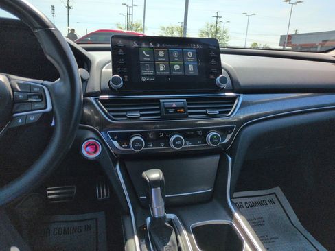 Used 2022 Honda Accord Sport Special Edition image 17