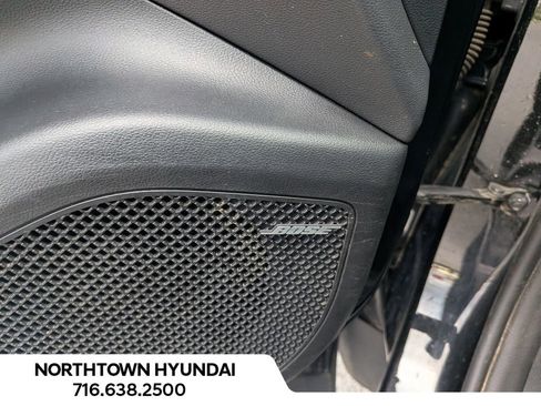 Used 2022 Hyundai Santa Cruz Limited image 35