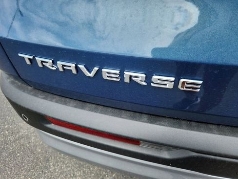 New 2025 Chevrolet Traverse LT w/ Sun and Wheel Package image 14