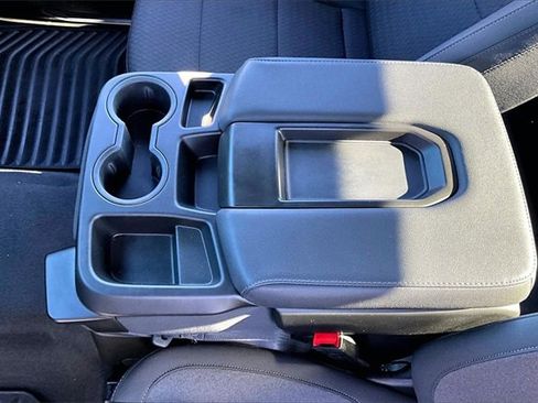 Used 2024 Chevrolet Silverado 2500 LT image 19