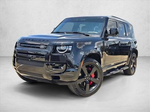 Certified 2026 Land Rover Defender 110 X-Dynamic SE AWD/4WD image 1