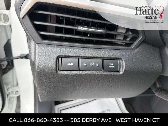Certified 2025 Nissan Altima 2.5 SV w/ SV Special Edition Package AWD/4WD image 16