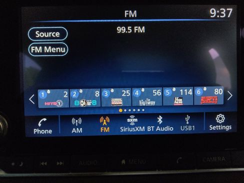 Used 2024 Nissan Sentra SV FWD image 25
