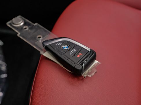 Used 2025 BMW X4 xDrive30i image 63