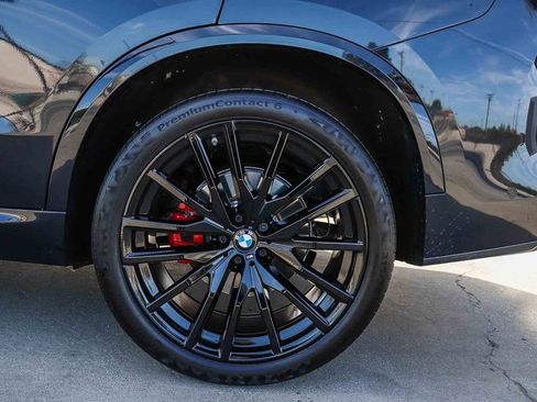 Used 2026 BMW X5 sDrive40i w/ M Sport Package image 10