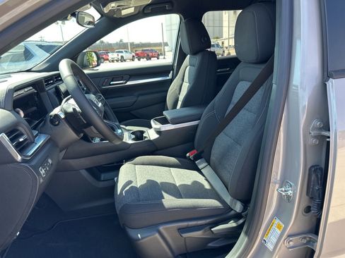 New 2026 GMC Terrain Elevation image 22