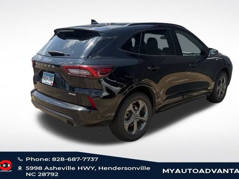 Used 2024 Ford Escape ST-Line AWD/4WD image 2