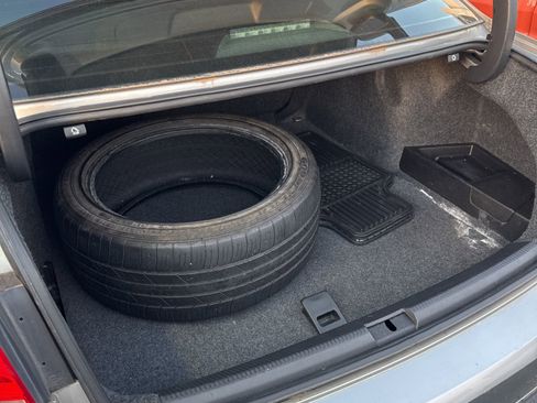 Used 2013 Volkswagen Passat TDI SE image 7