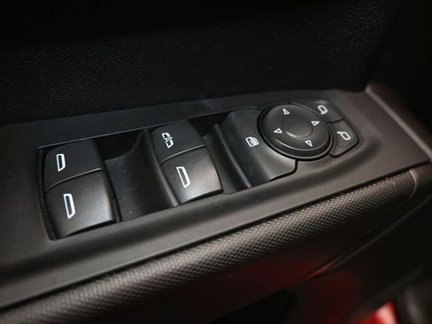 Used 2021 Chevrolet Silverado 1500 Custom Trail Boss image 12