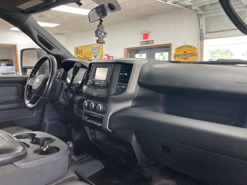 Used 2023 RAM 2500 Tradesman AWD/4WD image 19