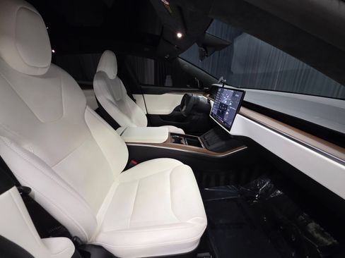Used 2021 Tesla Model S Long Range AWD/4WD image 3