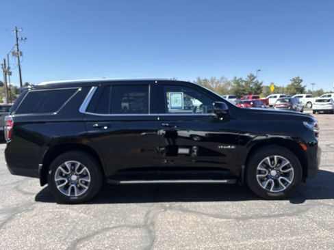 Used 2024 Chevrolet Tahoe LT w/ LT Signature Plus Package AWD/4WD image 7