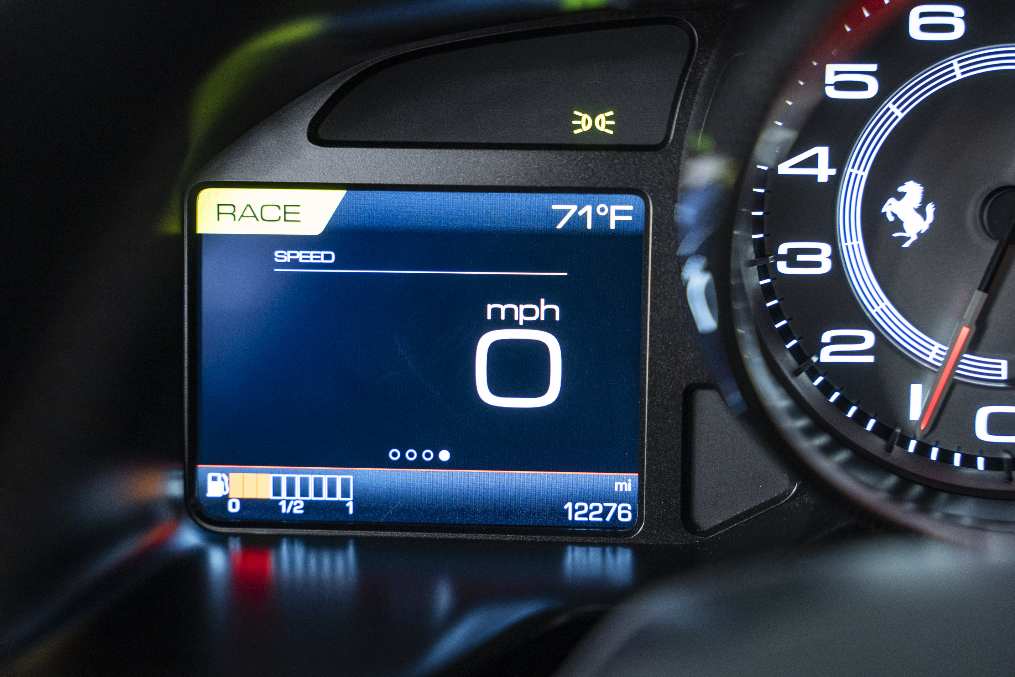Used 2019 Ferrari 812 Superfast RWD image 32
