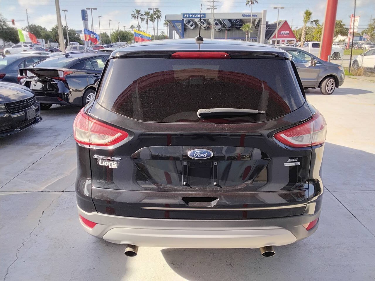Used 2016 Ford Escape SE AWD/4WD image 9