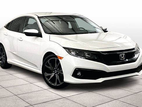 Used 2021 Honda Civic Sport image 2