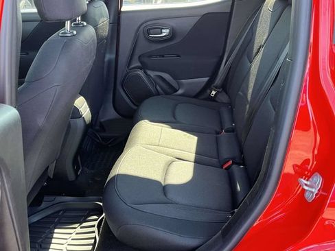 Used 2020 Jeep Renegade Sport FWD image 15
