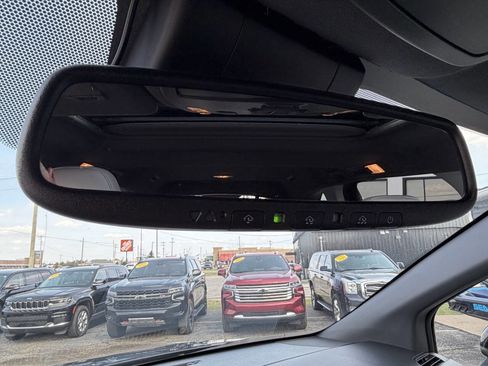 Used 2022 Toyota Sienna LE AWD/4WD image 27