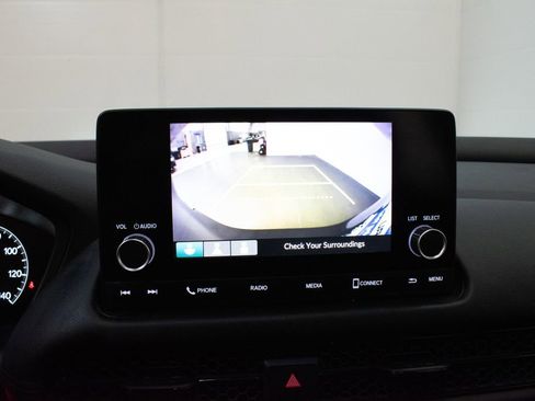 Used 2023 Honda HR-V LX image 15