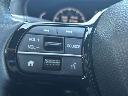 Used 2023 Honda Civic Sport image 9