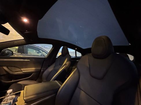 Used 2023 Tesla Model S Standard Range image 5