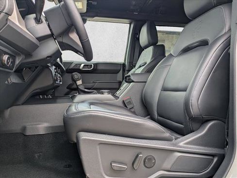 New 2026 Ford Bronco Outer Banks AWD/4WD image 4