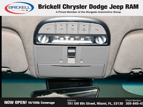 Used 2017 Genesis G90 3.3T Premium RWD image 25