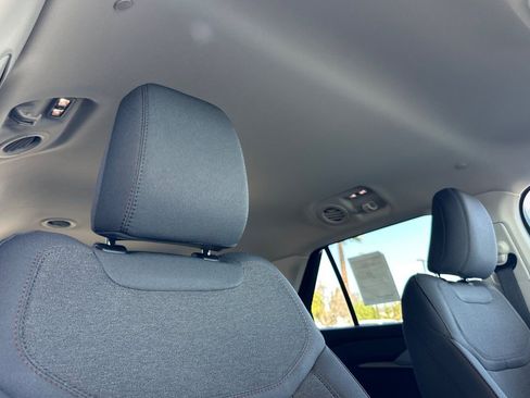 New 2026 Ford Explorer Active image 17