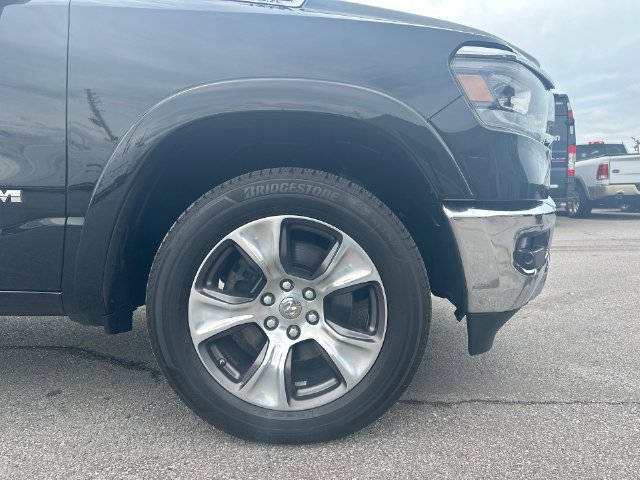 Used 2019 RAM 1500 Laramie AWD/4WD image 13
