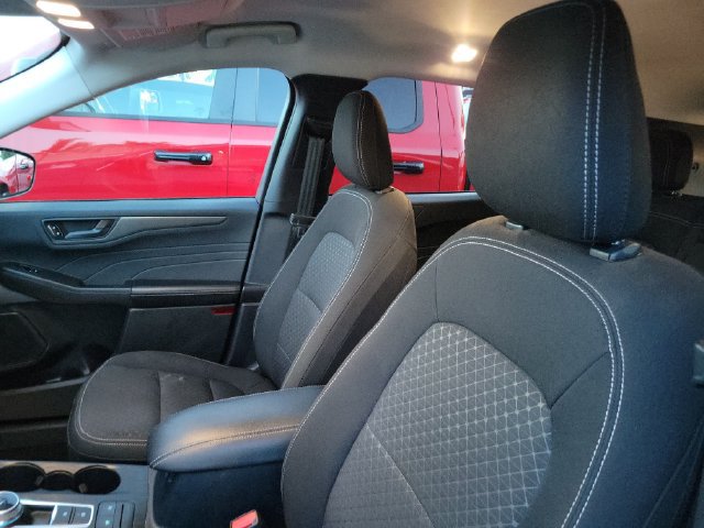 Used 2023 Ford Escape Active FWD image 9