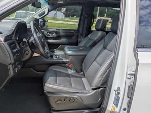 Used 2022 Chevrolet Tahoe LT w/ LT Signature Plus Package RWD image 7