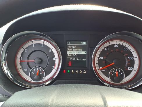 Used 2017 Dodge Grand Caravan GT image 6