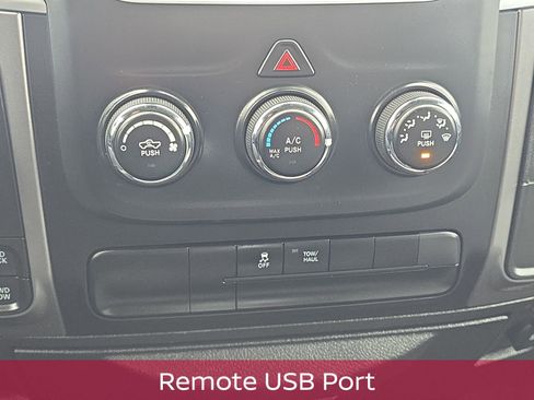 Used 2024 RAM 1500 Classic SLT image 23