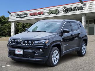 New 2026 Jeep Compass Latitude video 2