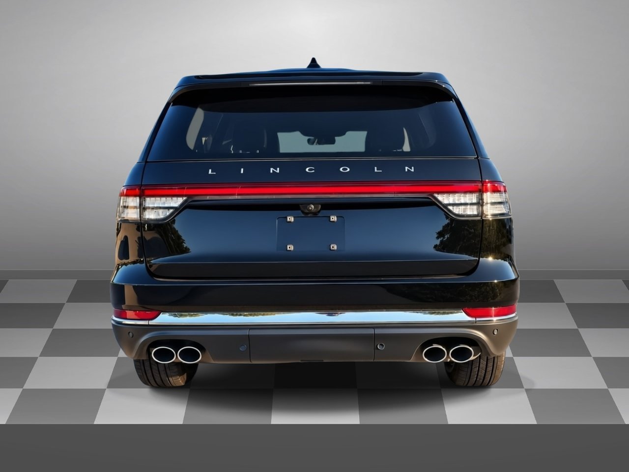 Used 2025 Lincoln Aviator AWD image 5