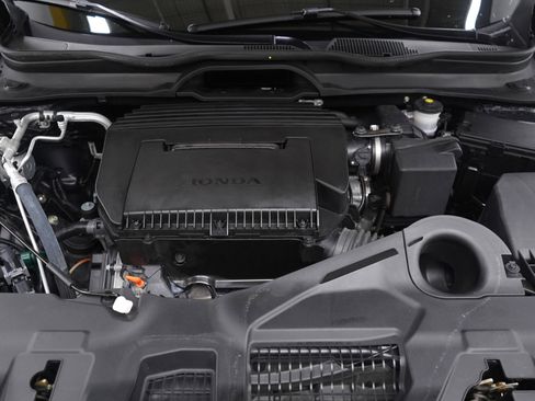 Used 2025 Honda Pilot EX-L image 35