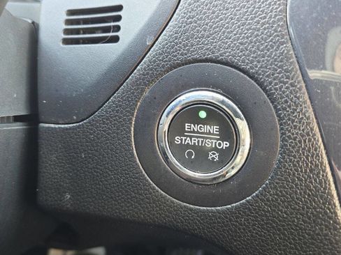 Used 2018 Ford Explorer Sport image 26