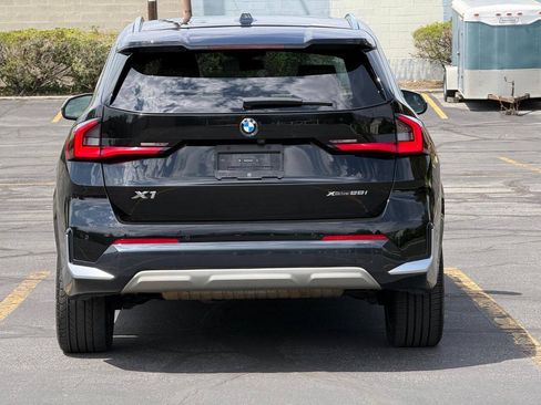 Used 2023 BMW X1 xDrive28i w/ Convenience Package AWD/4WD image 4