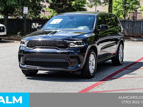 Used 2025 Dodge Durango GT RWD image 3
