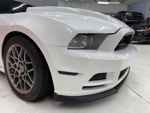 Used 2013 Ford Mustang GT Premium w/ Comfort Pkg image 7