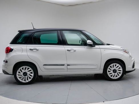 Used 2020 FIAT 500L Lounge image 8