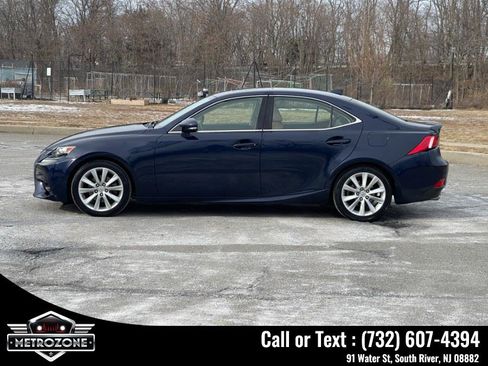 Used 2015 Lexus IS 250 AWD image 5