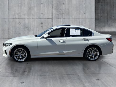Used 2025 BMW 330i Sedan RWD image 2