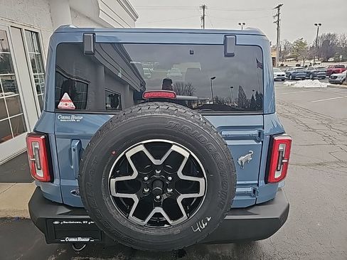 New 2025 Ford Bronco Outer Banks AWD/4WD image 5