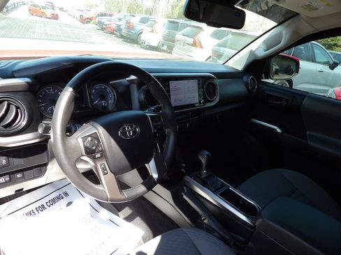 Used 2023 Toyota Tacoma SR5 w/ Black Out Package (TMS) image 12